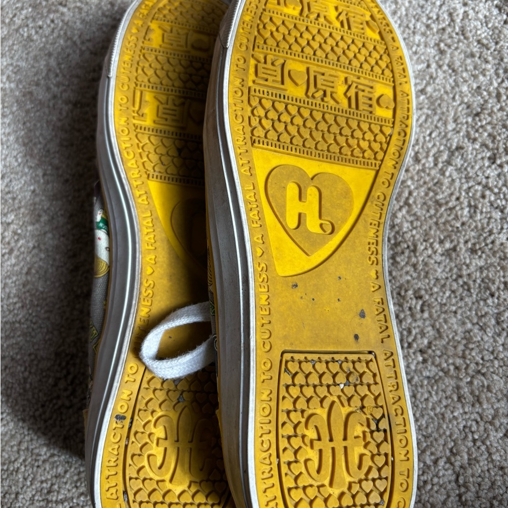 Harajuku Lovers Sports Print Sneakers - Yellow and Gray - Picture 4 of 5